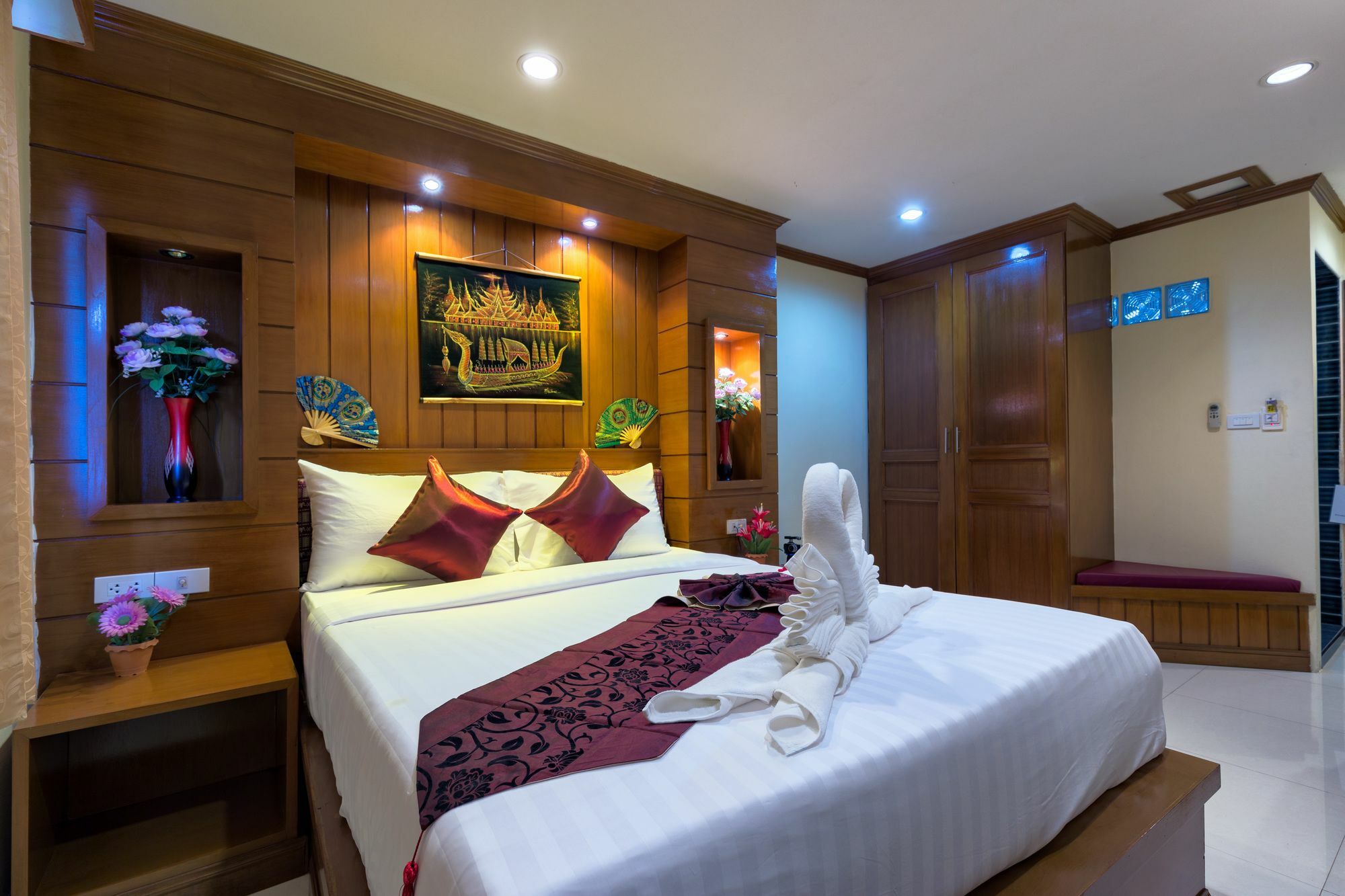 Pr Patong Residence -Sha Buitenkant foto